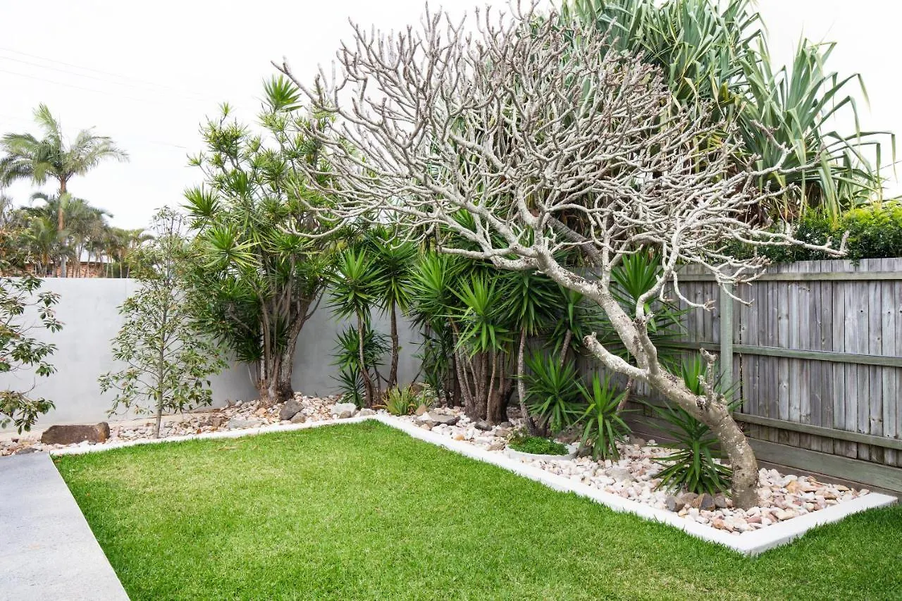 Luxury Modern 4 Bedroom Pet Friendly Family Beach Home Yaroomba 0*,